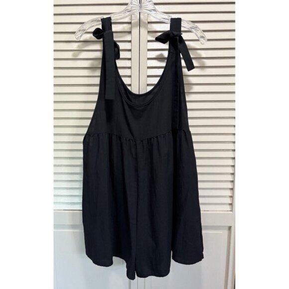 SHEIN‎ Black Short Romper Size Large Faux Tie On Straps Flowy - Picture 1 of 9